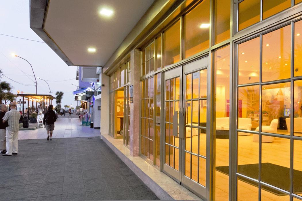Hotel Atlantico Suites Mar del Plata Exteriör bild